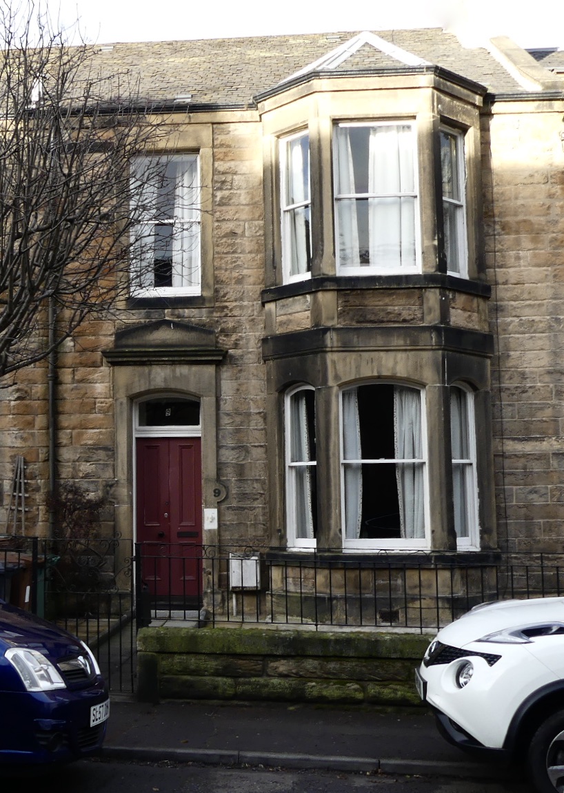 9 E RESTALRIG TERRACE